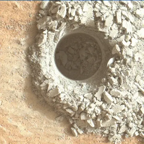 Sol 2684: Mars Hand Lens Imager (MAHLI)