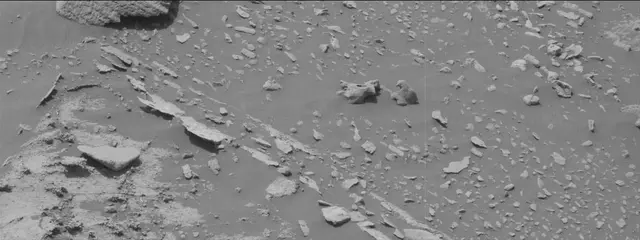 Sol 2686: Mast Camera (Mastcam)
