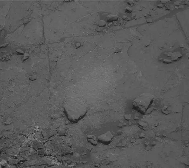 Sol 2686: Mast Camera (Mastcam)