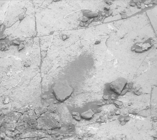 Sol 2686: Mast Camera (Mastcam)