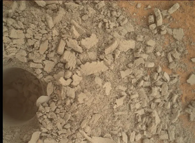 Sol 2687: Mars Hand Lens Imager (MAHLI)