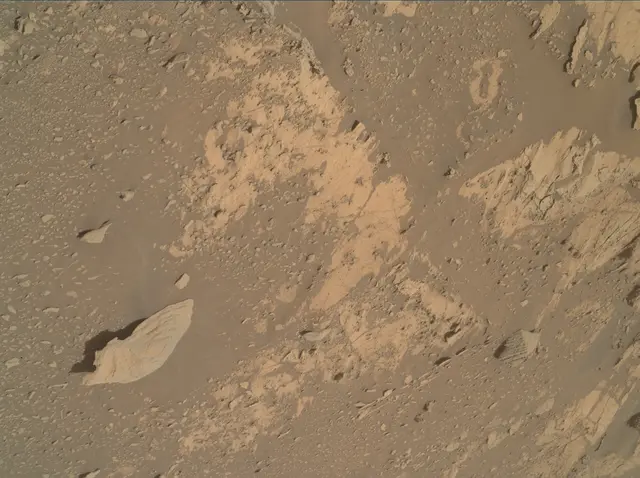 Sol 2687: Mars Hand Lens Imager (MAHLI)
