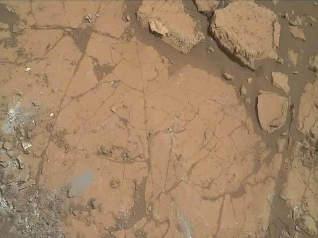 Sol 2687: Mars Hand Lens Imager (MAHLI)