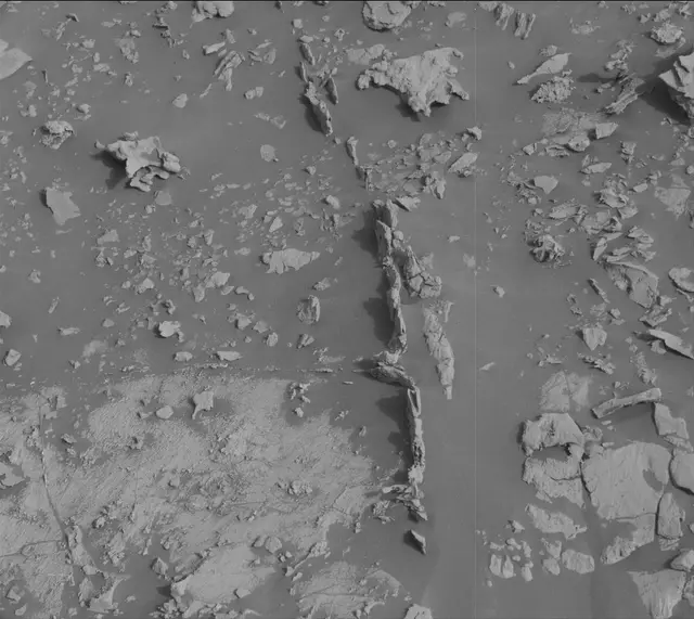 Sol 2691: Mast Camera (Mastcam)