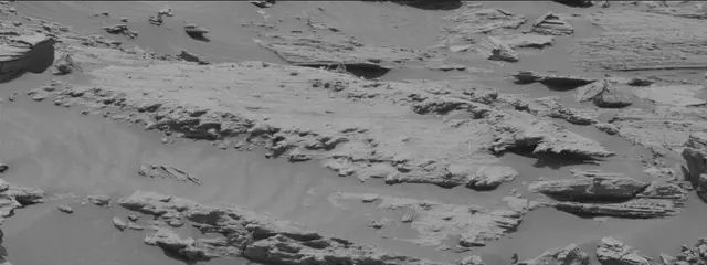 Sol 2692: Mast Camera (Mastcam)