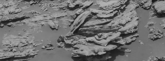 Sol 2692: Mast Camera (Mastcam)