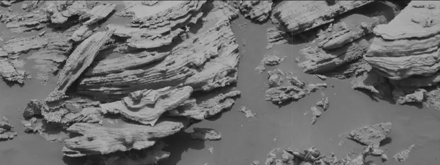 Sol 2692: Mast Camera (Mastcam)