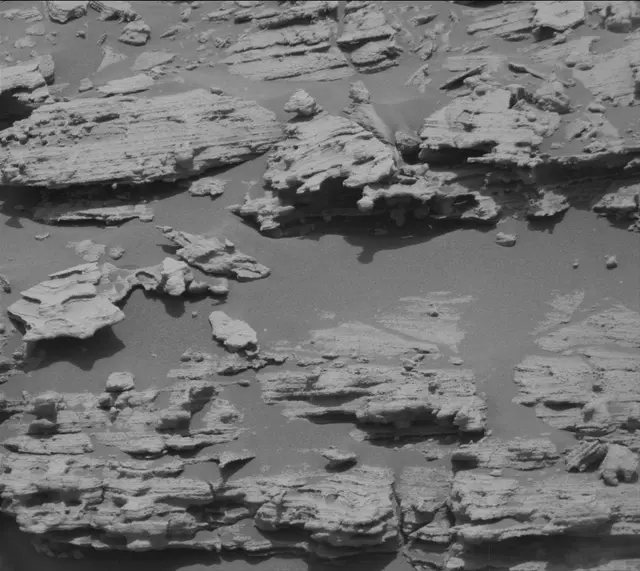 Sol 2692: Mast Camera (Mastcam)