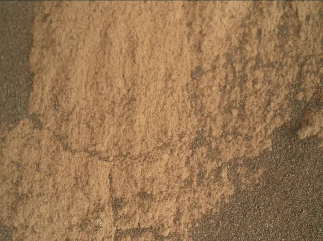 Sol 2694: Mars Hand Lens Imager (MAHLI)