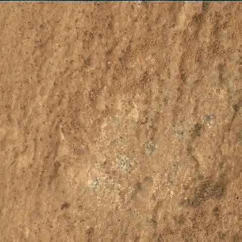 Sol 2694: Mars Hand Lens Imager (MAHLI)