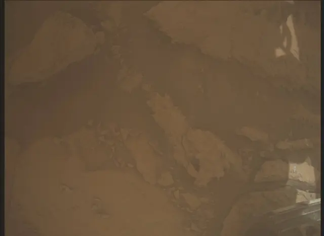 Sol 2695: Mars Descent Imager (MARDI)