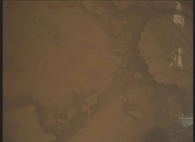 Sol 2695: Mars Descent Imager (MARDI)