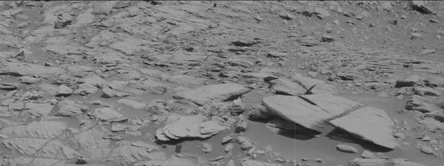 Sol 2696: Mast Camera (Mastcam)