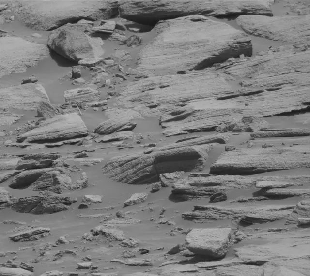 Sol 2696: Mast Camera (Mastcam)