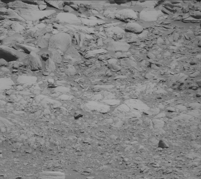 Sol 2696: Mast Camera (Mastcam)