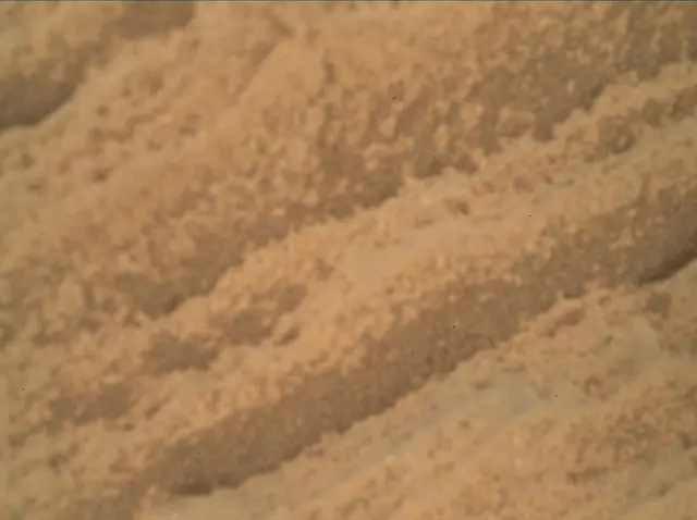 Sol 2696: Mars Hand Lens Imager (MAHLI)