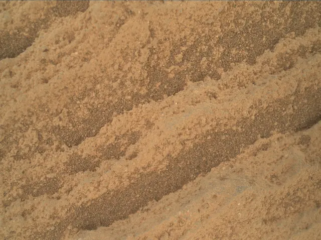 Sol 2696: Mars Hand Lens Imager (MAHLI)