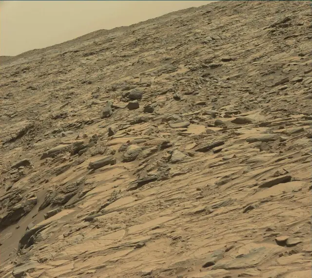 Sol 2698: Mast Camera (Mastcam)
