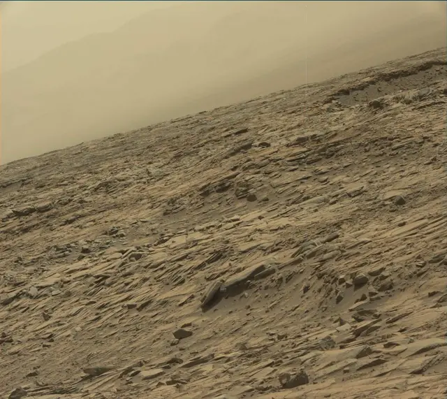 Sol 2698: Mast Camera (Mastcam)