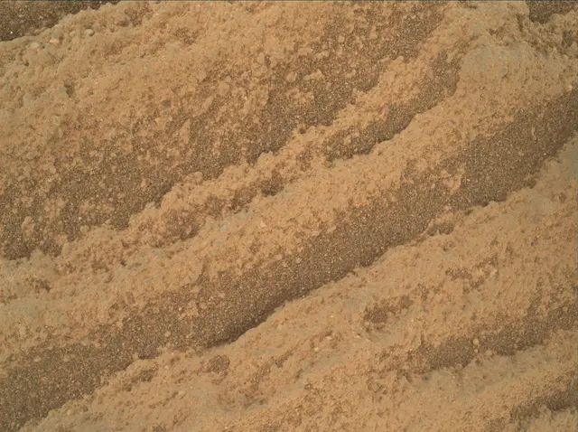 Sol 2698: Mars Hand Lens Imager (MAHLI)
