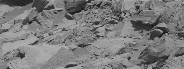 Sol 2699: Mast Camera (Mastcam)