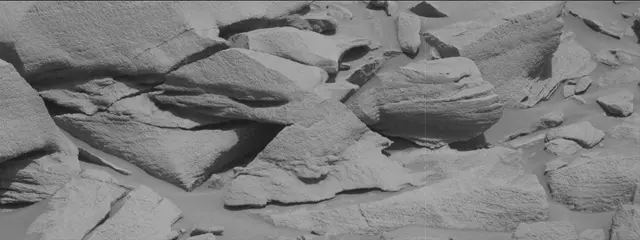 Sol 2699: Mast Camera (Mastcam)