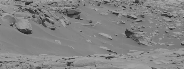 Sol 2700: Mast Camera (Mastcam)