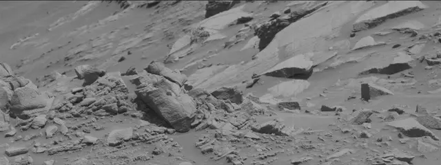 Sol 2700: Mast Camera (Mastcam)