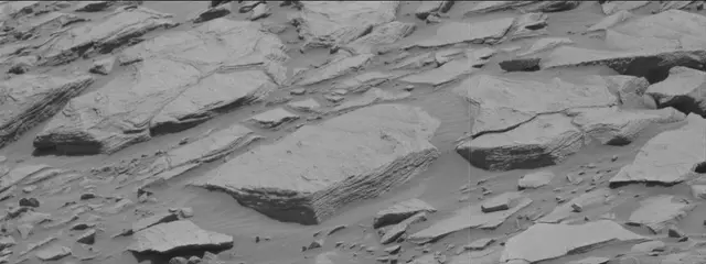 Sol 2700: Mast Camera (Mastcam)