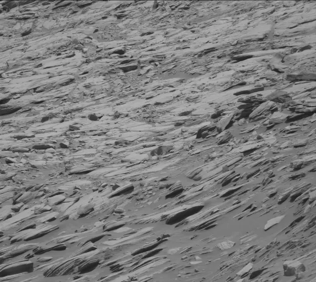 Sol 2700: Mast Camera (Mastcam)