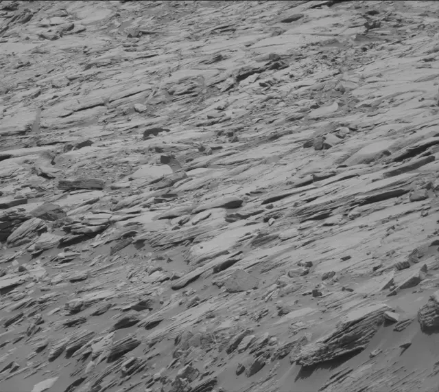 Sol 2700: Mast Camera (Mastcam)