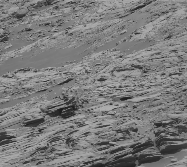 Sol 2700: Mast Camera (Mastcam)