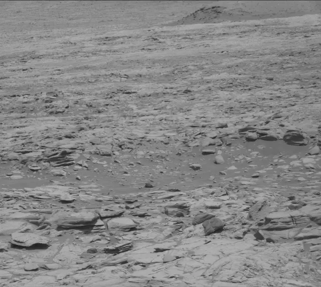 Sol 2700: Mast Camera (Mastcam)