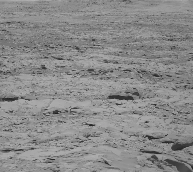 Sol 2700: Mast Camera (Mastcam)