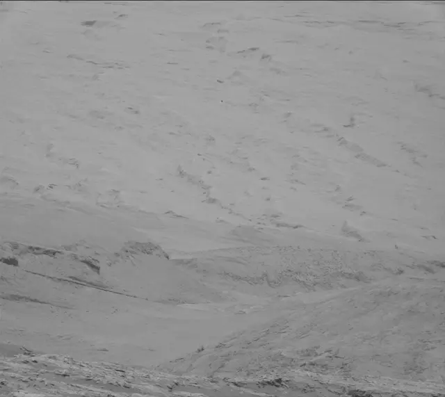 Sol 2700: Mast Camera (Mastcam)