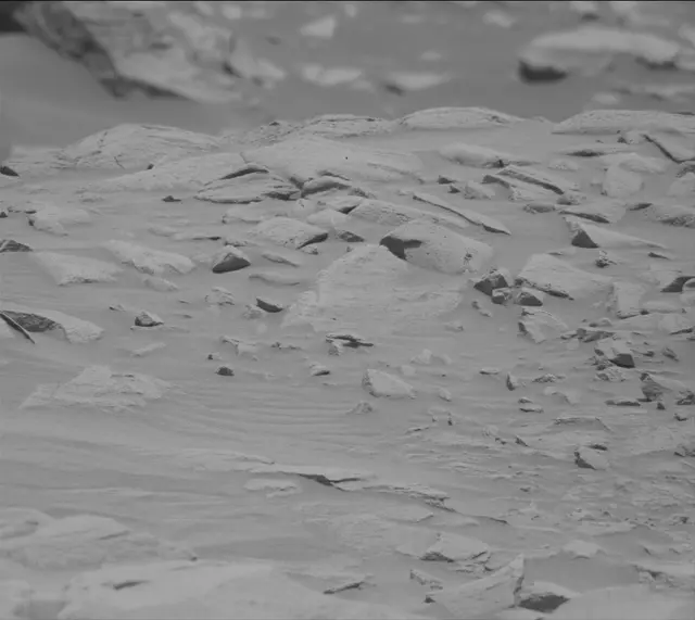 Sol 2700: Mast Camera (Mastcam)