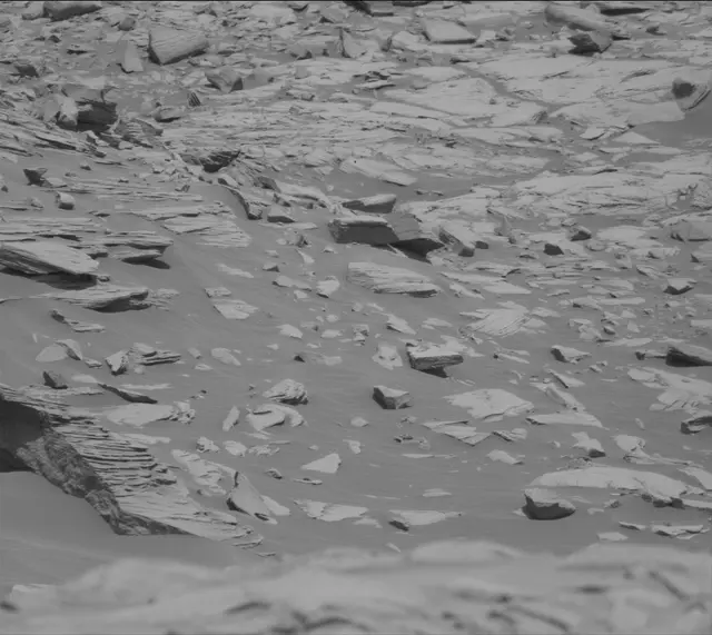 Sol 2700: Mast Camera (Mastcam)