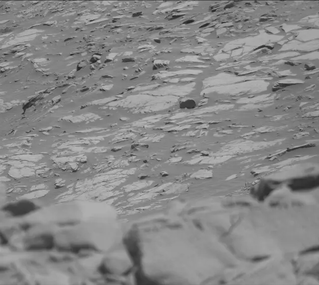 Sol 2700: Mast Camera (Mastcam)