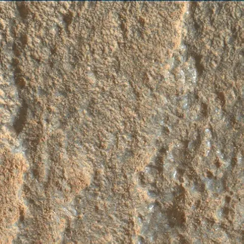 Sol 2701: Mars Hand Lens Imager (MAHLI)