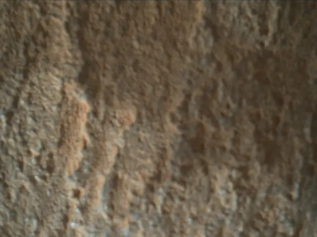Sol 2701: Mars Hand Lens Imager (MAHLI)