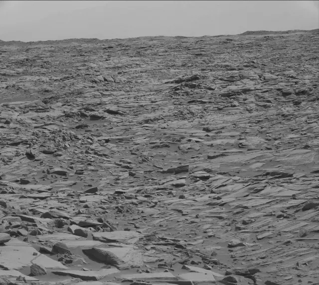 Sol 2702: Mast Camera (Mastcam)