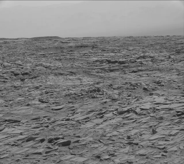 Sol 2702: Mast Camera (Mastcam)