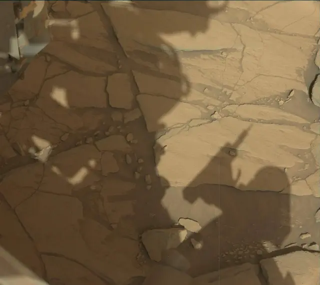 Sol 2702: Mast Camera (Mastcam)