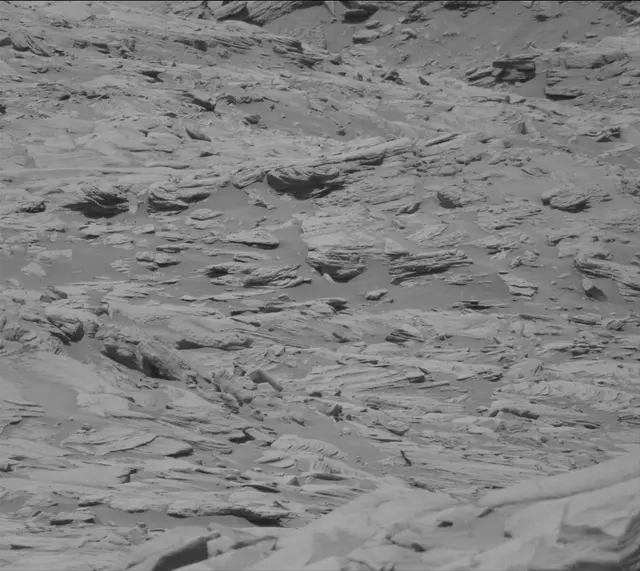 Sol 2705: Mast Camera (Mastcam)