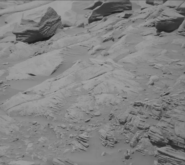 Sol 2705: Mast Camera (Mastcam)