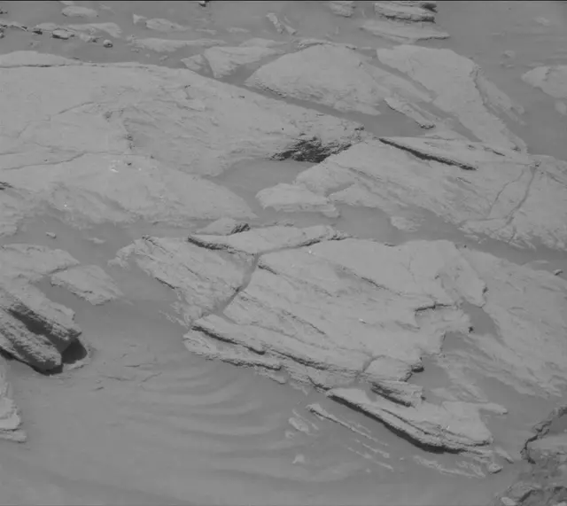 Sol 2705: Mast Camera (Mastcam)