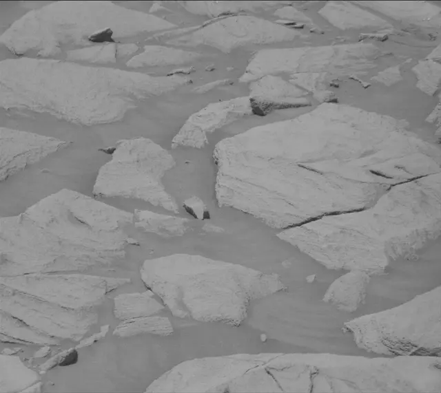 Sol 2705: Mast Camera (Mastcam)