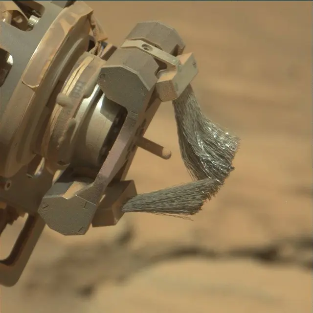 Sol 2706: Mast Camera (Mastcam)