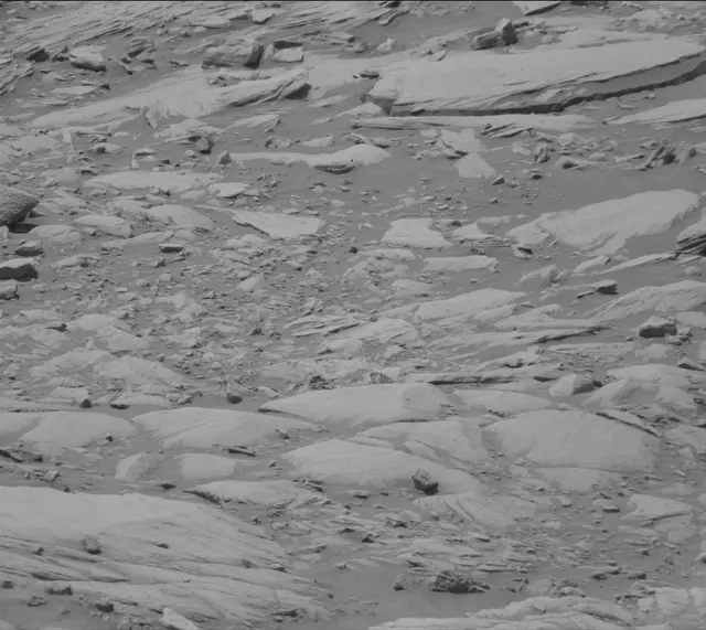 Sol 2706: Mast Camera (Mastcam)