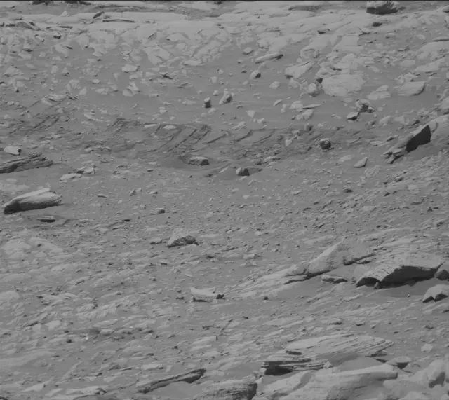 Sol 2706: Mast Camera (Mastcam)